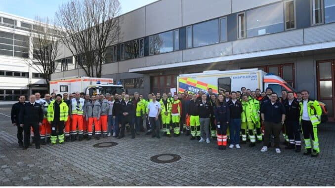 FW-M: Rettungsdienst-Führung übt für Großschadenslagen(Stadtgebiet)