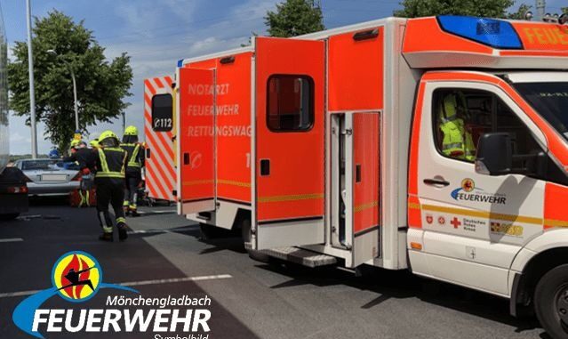 FW-MG: Rettungshubschrauber auf Messegelände im Einsatz