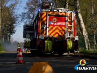 FW-MG: Verkehrsunfall mit drei verletzten Personen