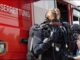 FW-MH: Hilflose Person im Wasser - Ersthelfer retten Person aus der Ruhr
