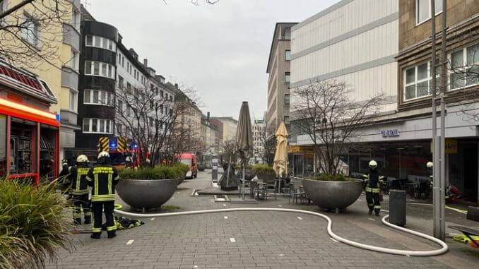 FW-MH: Rauchentwicklung in Bäckerei - keine Verletzten
