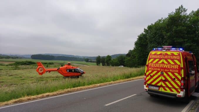 FW-MH: Verkehrsunfall in Mülheim an der Ruhr - Mintard