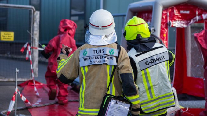 FW-MK: Gefahrstoffaustritt