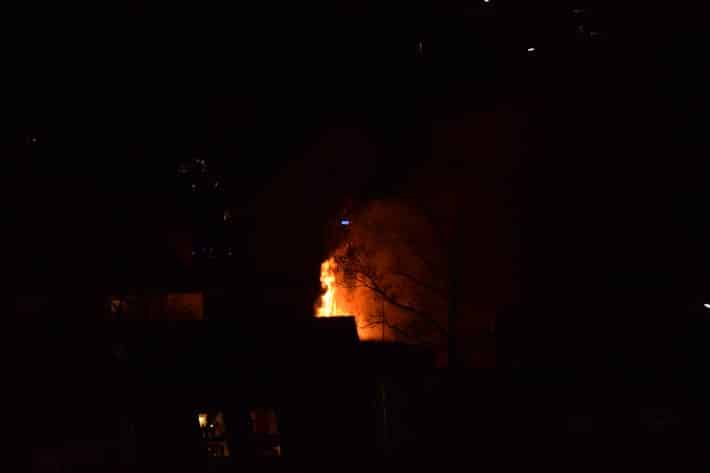 FW-MK: Hecke in Vollbrand