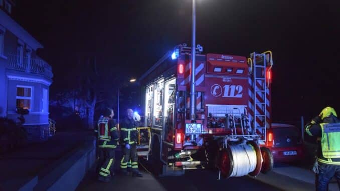 FW-MK: Person in der Lenne