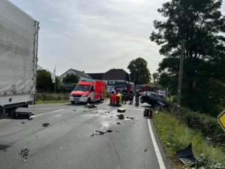 FW-MK: Verkehrsunfall auf dem Schälk