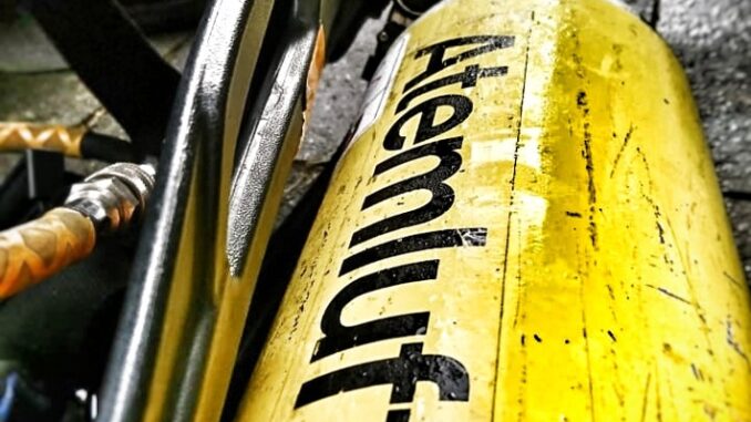 FW-NE: Brand in einem Silo im Neusser Hafen beschäftigt Feuerwehr über 20 Stunden | Keine Verletzten
