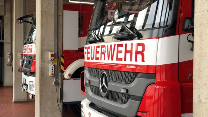 FW-NE: Familie erleidet Kohlenmonoxid-Vergiftung | Gefahr durch Atemgift wird oft unterschätzt