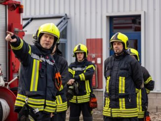 FW-NE: Feuerwehr Neuss erreicht historischen Teilnehmerrekord in der Grundausbildung | Mitgliedergewinnungsaktion ist ein Erfolg