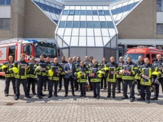 FW-NE: Kick-Off Termin für stadtweite Werbungskampagne | Feuerwehr sucht neue Mitstreiterinnen und Mitstreiter!