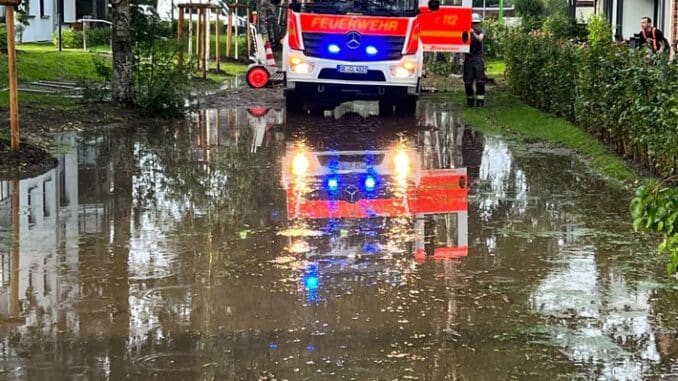 FW Norderstedt: Gewitter, Starkregen, Hagel und stürmische bzw. Sturmböen führen zu 70 Einsätzen