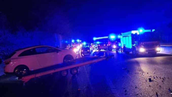 FW-OB: Feuerwehreinsatz auf der BAB A 3 Verkehrsunfall sorgte für kilometerlangen Stau