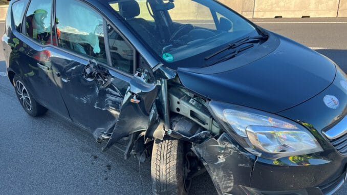 FW-OB: Geplatzter LKW-Reifen führt zum Verkehrsunfall auf der BAB A 3