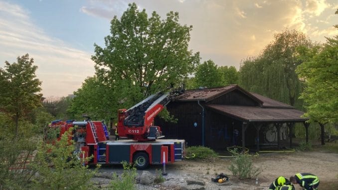 FW-OB: Rauchentwicklung im Kiosk am Centropark