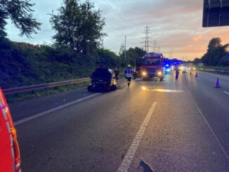 FW-OB: Verkehrsunfall auf der Bundesautobahn 42