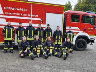 FW-OE: neun neue Atemschutzgeräteträger bei der Feuerwehr der Gemeinde Kirchhundem