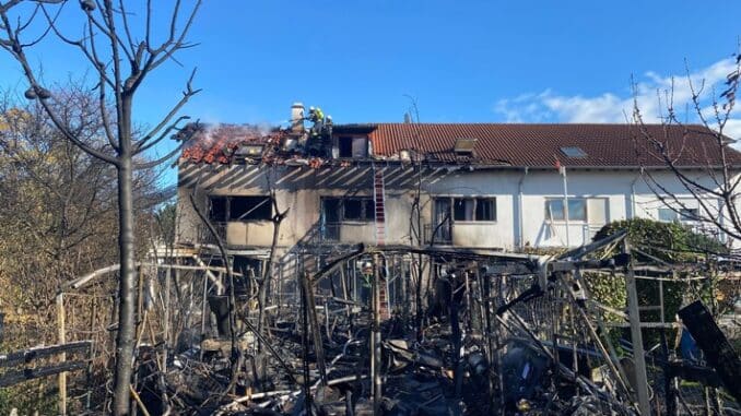 FW-OG: Großbrand im Offenburger Westen.