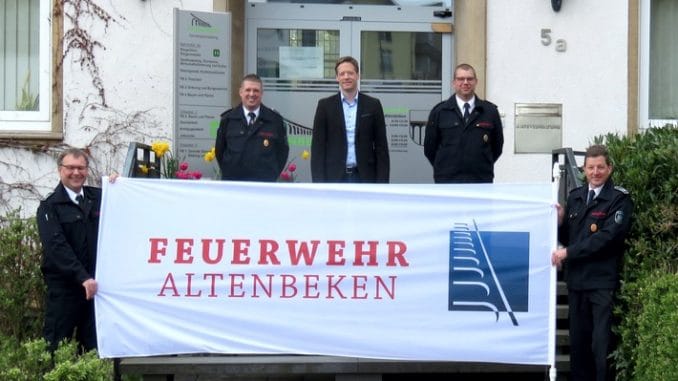 FW-PB: Feuerwehr zeigt Präsenz Kameraden setzen sichtbares Zeichen