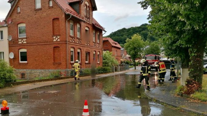 FW-PB: Starkregen in der Gemeinde Altenbeken