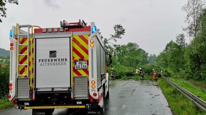 FW-PB: Unwetter trifft Eggegemeinde mit voller Wucht