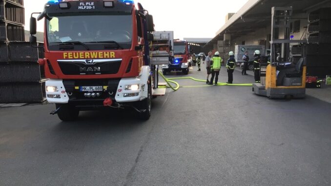 FW-PL: Brand einer Absauganlage in Industriebtrieb