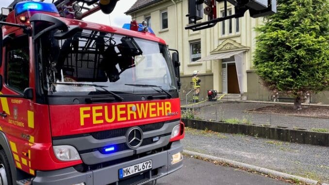 FW-PL: Feuerwehr verhindert Wohnungsbrand