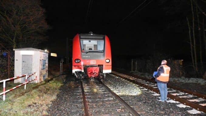 FW Pulheim: Pferde von Regionalexpress überrollt