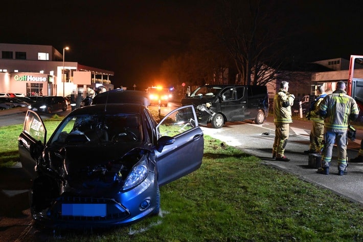 FW Pulheim: Verkehrsunfall mit sieben Verletzten