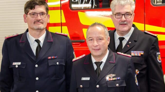 FW-RD: Wehrführung der Osterrönfelder Feuerwehr wiedergewählt für die nächsten 6 Jahre!