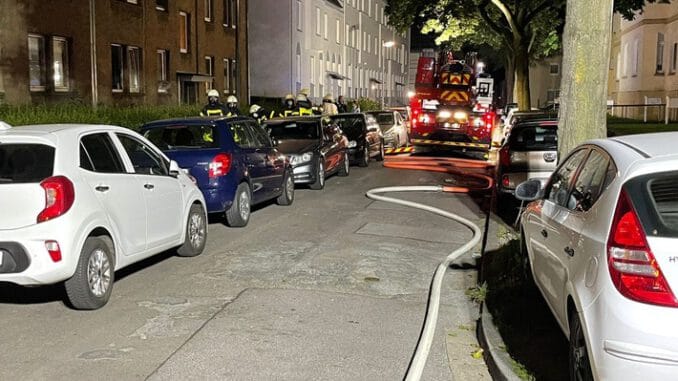 FW-RE: Wohnungsbrand - alle Personen unverletzt gerettet