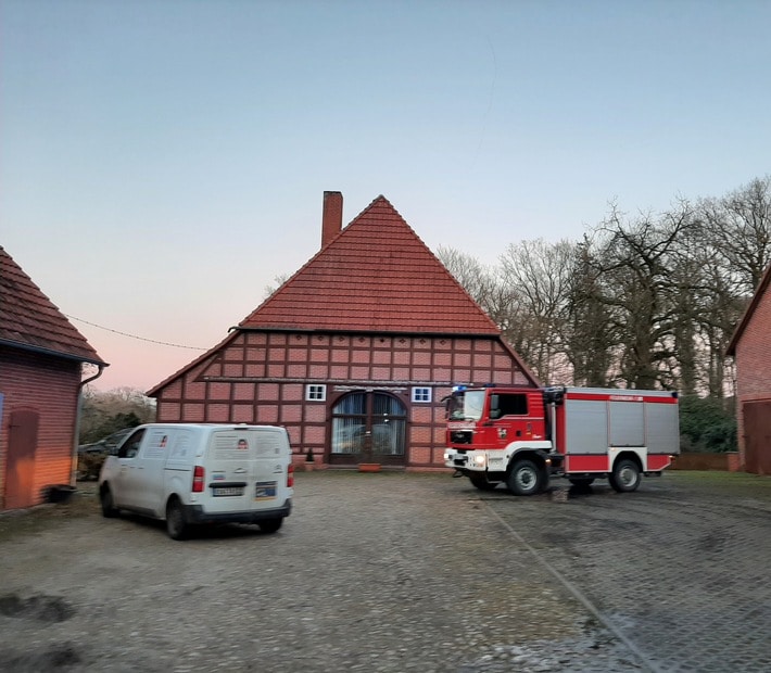 FW-ROW: 3. Schornsteinbrand binnen kurzer Zeit - Eversen und Hellwege im Fokus