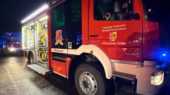 FW-ROW: Feuerwehreinsatz in Mehrparteien Haus