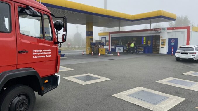 FW-ROW: Gasaustritt an Tankstelle