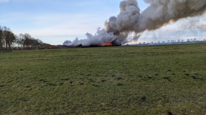 FW-ROW: Großbrand in Minstedt