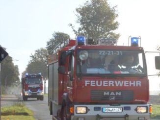 FW-ROW: Kreisfeuerwehrbereitschaft übt im Ummelwald