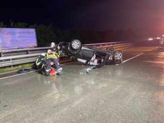 FW-ROW: Schwerer Verkehrsunfall auf der Autobahn 1