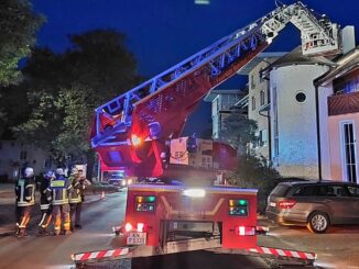 FW-Radolfzell: Kleinbrand auf Dach