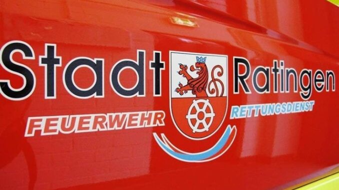 FW Ratingen: Bad im Silbersee - Großeinsatz für die Feuerwehr Ratingen