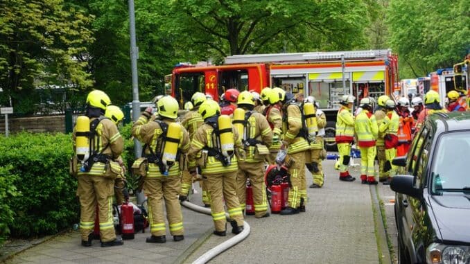 FW Ratingen: Explosion bei Routineeinsatz - Folgemeldung