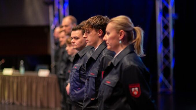 FW Ratingen: Feuerwehr Ratingen - Wehrversammlung 2023 - Voller Erfolg