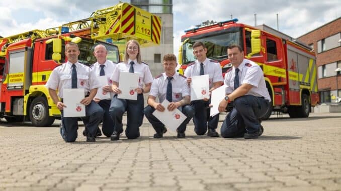 FW Ratingen: Glückwunsch! Feuerwehrausbildungen ein voller Erfolg!