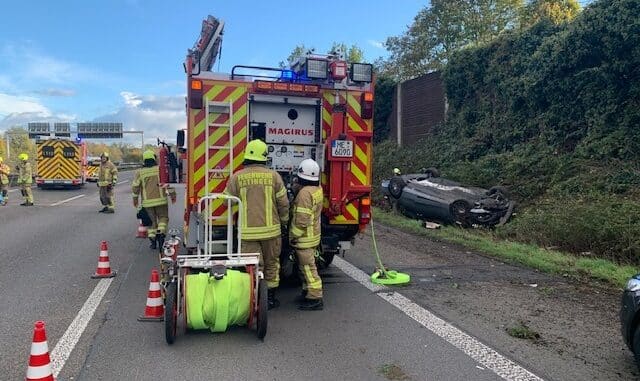 FW Ratingen: Schwerer Verkehrsunfall Autobahn BAB 3