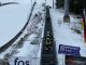 FW-SE: Borsteler Feuerwehrleute erklimmen Skisprungschanze in Oberhof