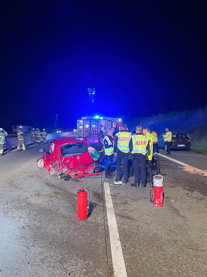 FW-SE: Schwerer Verkehrsunfall auf der BAB 7