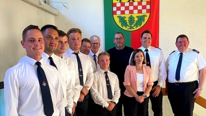 FW Schalksmühle: Ehrungen, Ernennungen und Beförderungen bei der Freiwilligen Feuerwehr Schalksmühle