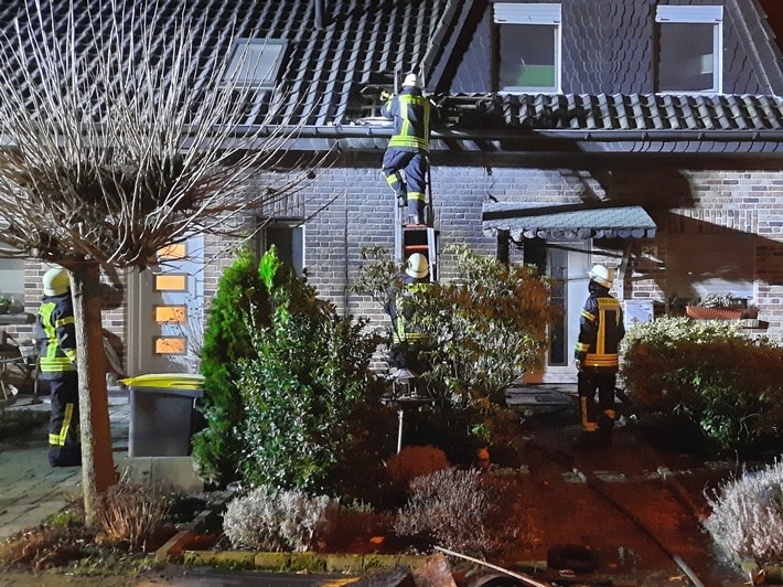 FW Sonsbeck: Brandeinsatz in Labbeck in der Silvesternacht