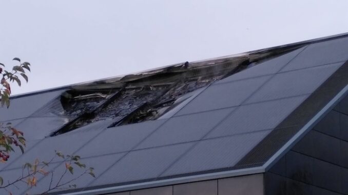 FW Stockach: Brand einer Photovoltaik-Anlage