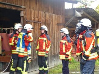 FW Stockach: Übung der Feuerwehr Stockach Abteilung Winterspüren, Seelfingen, Hoppetenzell und Zizenhausen sowie der Führungsgruppe in Winterspüren