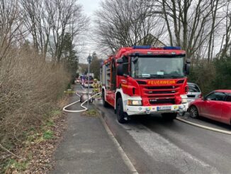 FW-Stolberg: Brand einer Gartenlaube