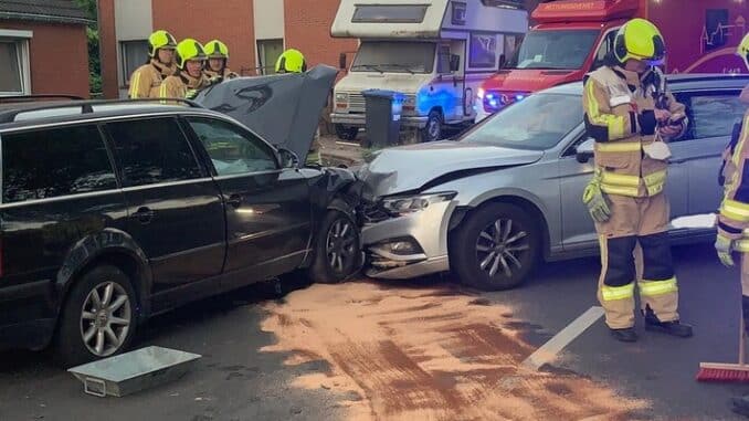FW-Stolberg: Schwerer Verkehrsunfall mit einer verletzten Person